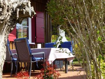 Ferienhaus für 4 Personen, mit Seeblick und Garten, mit Haustier in Jabel