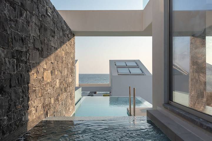 Villa für 5 Personen, mit Balkon und Whirlpool - 1