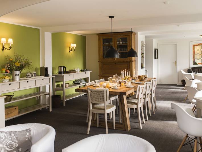 Ferienhaus für 25 Personen, mit Garten und Terrasse sowie Sauna, kinderfreundlich in Neuastenberg - 4