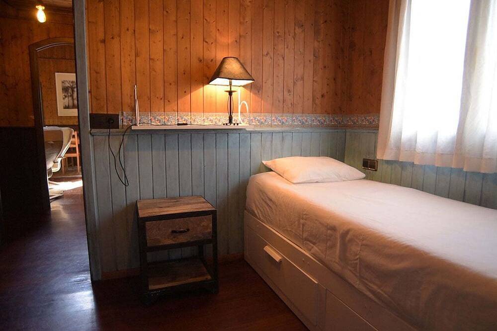 Wooden House in Remanso do Manantial in A Pobra do Caramiñal, Rías Baixas