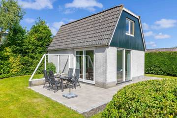 Ferienpark für 4 Personen, mit Terrasse und Garten in Nordholland