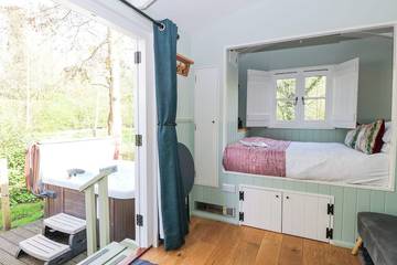 Cottage for 2 People in Badwell Ash, Suffolk, Photo 1