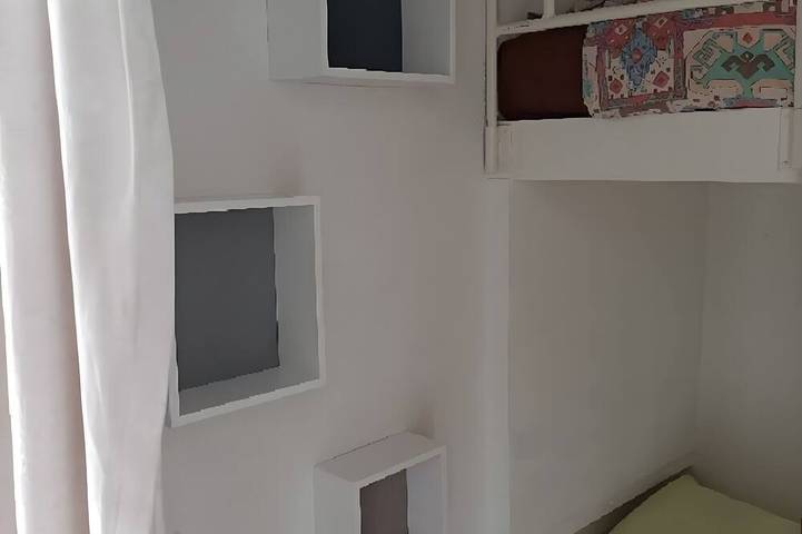 Location de vacances pour 4 personnes, avec piscine ainsi que jardin et terrasse dans Mines de Bruoux - 3