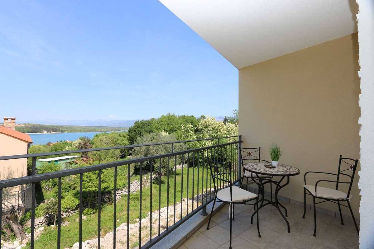Ganze Wohnung, Ferienwohnung Soline Cove (49851-A1) in Soline, Krk