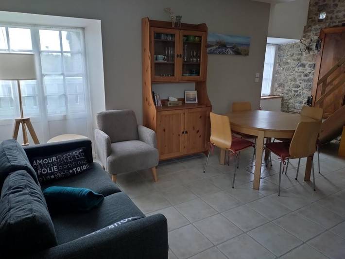 Location de vacances pour 4 personnes, avec vue ainsi que terrasse et jardin dans Orval-sur-Sienne - 2