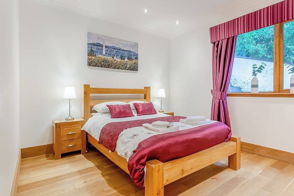 5 Schlafzimmer Unterkunft in Ullapool in Highlands