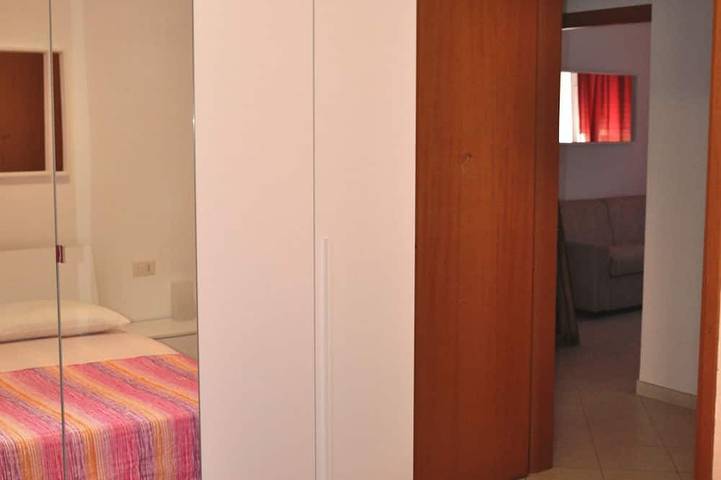 Appartement entier, Via Battisti 231 1 in Pietra Ligure, Commune de Pietra Ligure
