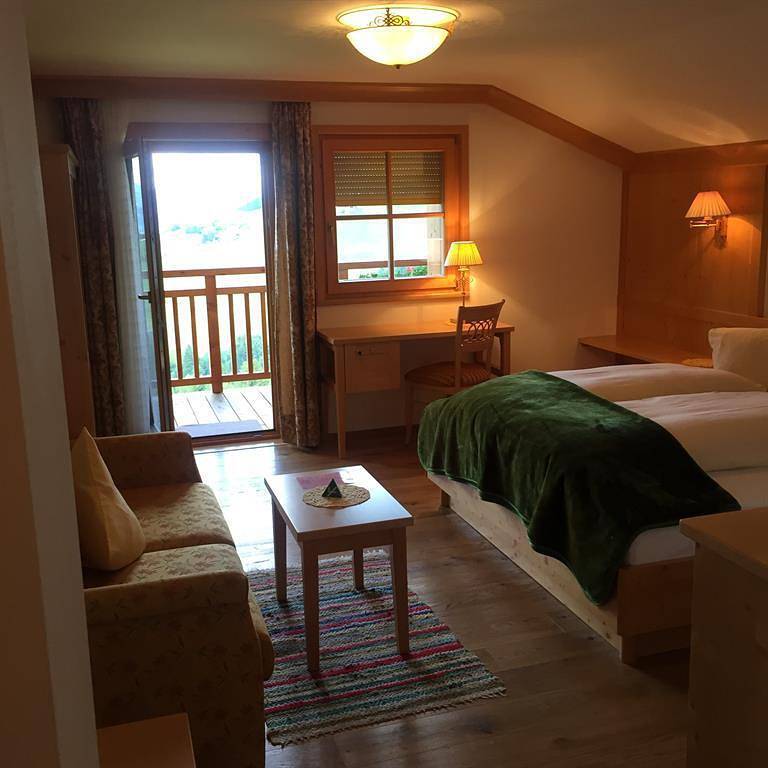 Doppelzimmer Panoramablick in Kartitsch, Karnischer Hauptkamm