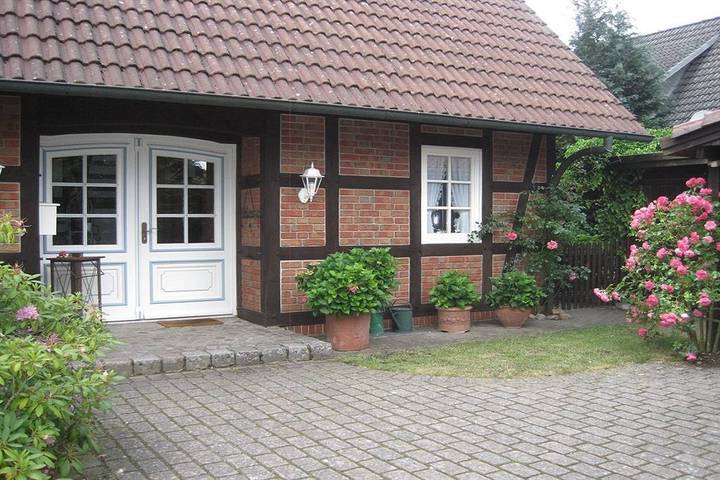 Ferienwohnung für 2 Personen, mit Terrasse und Garten in der Lüneburger Heide