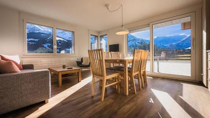Hütte für 6 Personen, mit Balkon in Adelboden