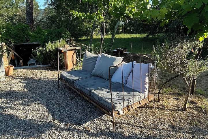 Appartement entier, Calme et sérénite pour un séjour tout confort. in Saint-Alban-Auriolles, Ardèche