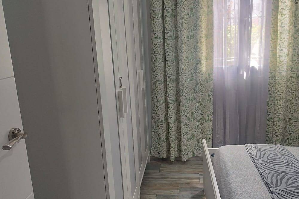 Apartamento entero, Apartamento con terraza y estacionamiento in Central Seville, Sevilla
