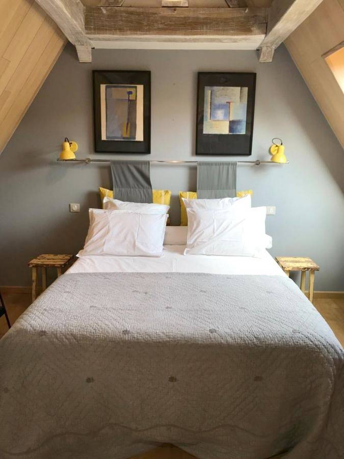 Gîte pour 2 personnes, avec jardin à Saint-Léon-sur-Vézère - 2