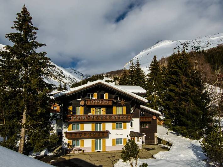 Ganze Wohnung, 2 Zimmer 5 Personen in Sedrun, Tujetsch