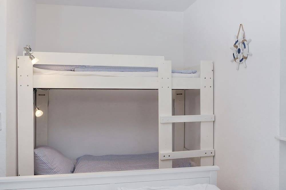 Ganze Wohnung, Charmante Erdgeschosswohnung in reetgedeckter, ruhiger Ferienanlage! - Achtern in Müggenburg, Zingst