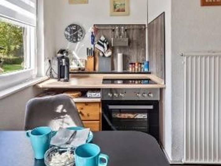 Ferienwohnung für 4 Personen, mit Balkon und Terrasse sowie Garten und Pool in Werratal - 2
