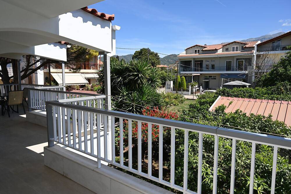 Ganze Wohnung, 3-bedroom villa in amazing Rio with Ac, Wifi in Patras, Achaia