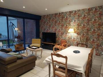 Gîte pour 6 personnes, avec jardin à Péronne (Somme)
