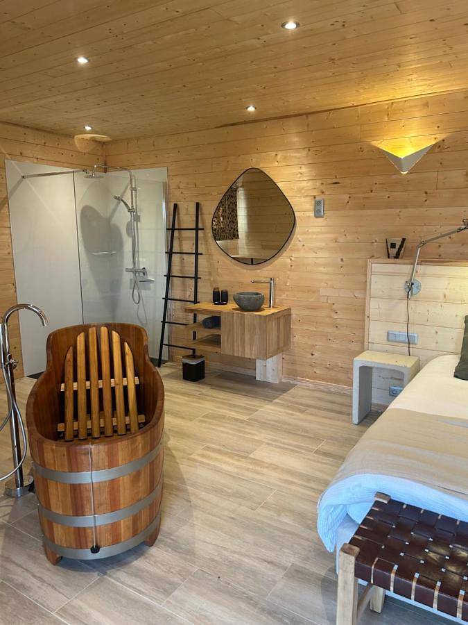 Gîte pour 4 personnes, avec vue sur le lac et jardin ainsi que sauna et vue à Aire-sur-la-Lys - 2