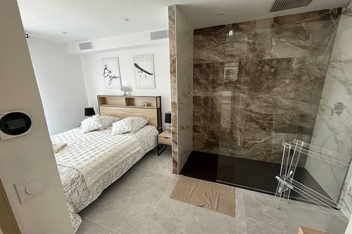 Location de vacances pour 4 personnes, avec terrasse et jardin à Saint-Martin-du-Var - 4