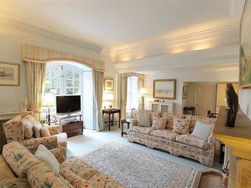 Cottage for 11 People in The Cotswolds, South West England, Photo 4