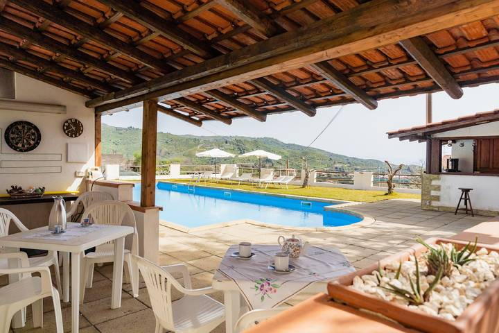 Villa con piscina per 16 persone, con Balcone e Giardino in Sicilia