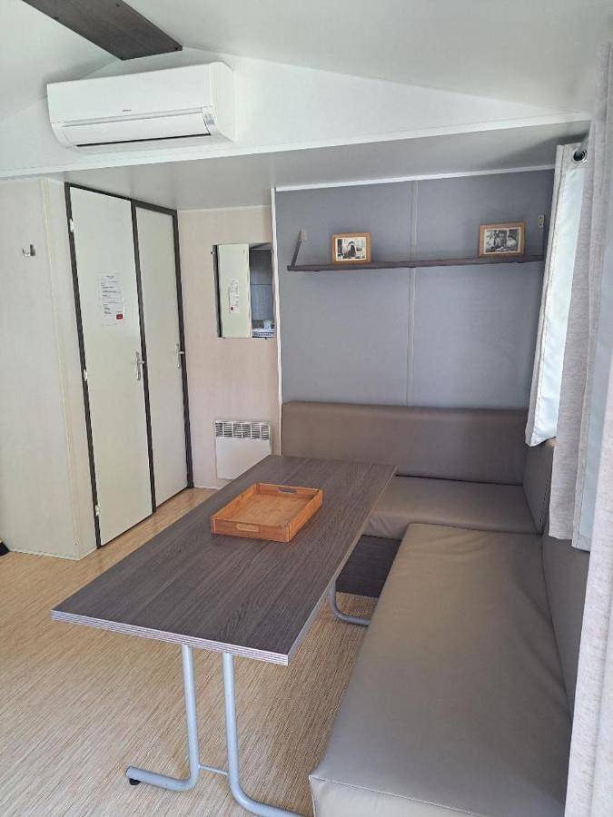 Mobile Home in La Roque-d'Anthéron, Région d'Aix-en-Provence