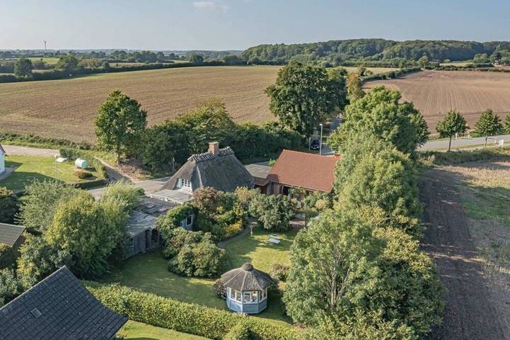 Bauernhof für 4 Personen, mit Sauna und Garten sowie Terrasse in Boren