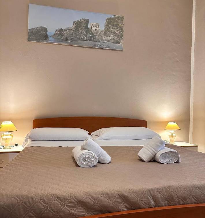 Chambre d’hôte pour 2 personnes, avec terrasse à Praia a Mare - 3