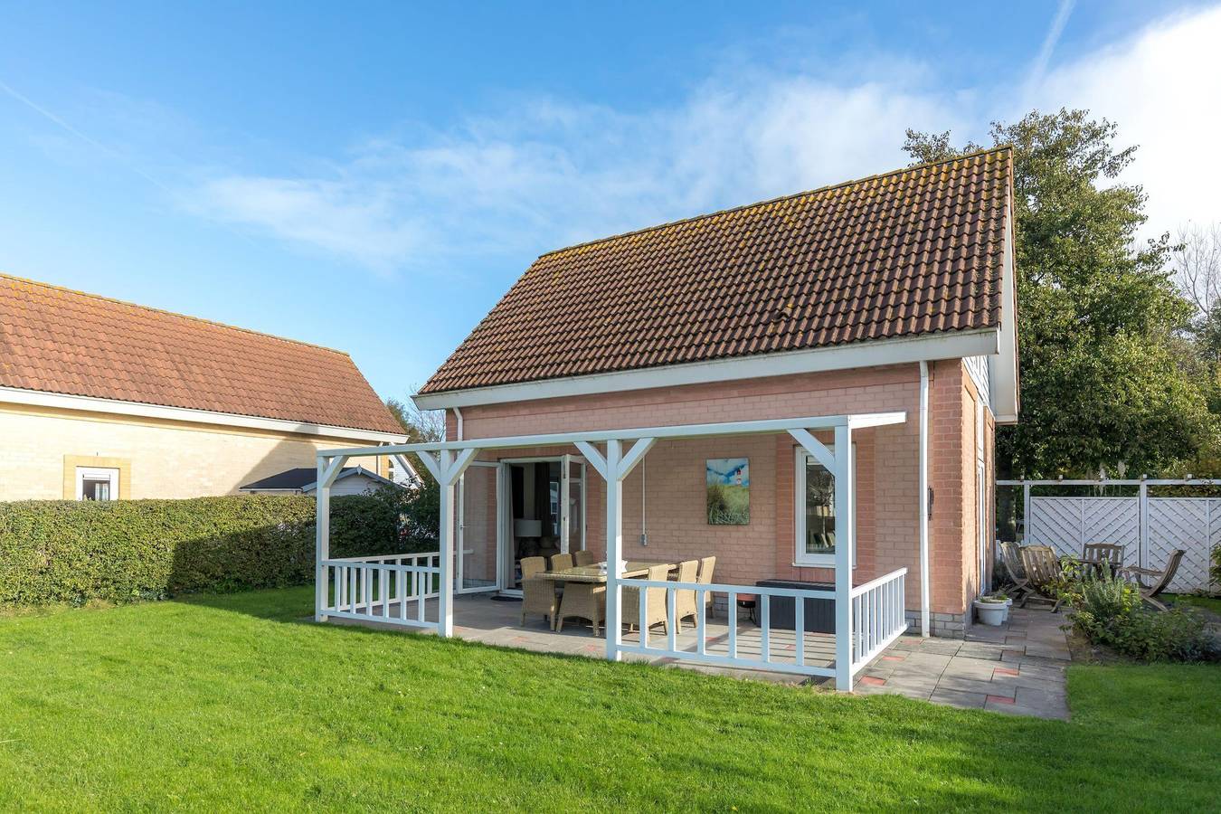 "Villa Meerchen", Villa mit überdachter Terrasse, 800m vom Strand entfernt in Kamperland, Zeeuwse Kust