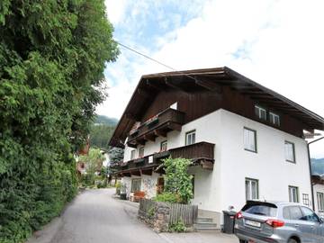 Chalet für 24 Personen in Fügen, Ski-Optimal Hochzillertal, Bild 3