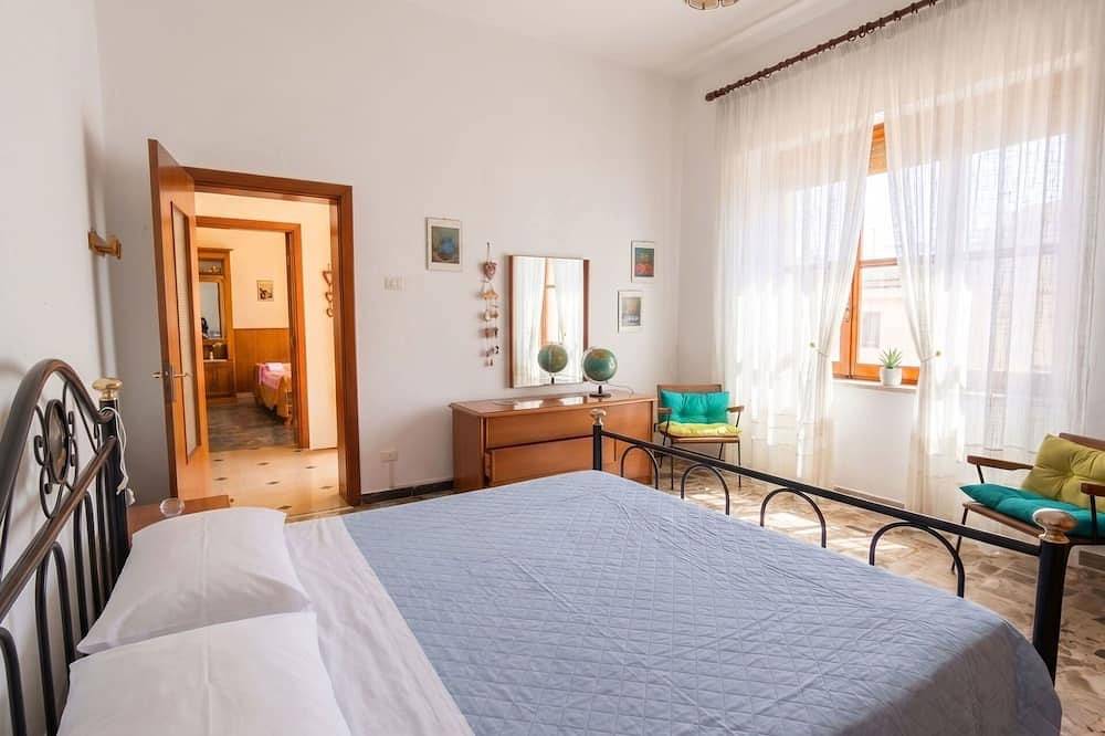Merveilleuse maison de vacances privée pour 5 personnes avec climatisation et Tv in Torre Grande, Oristano