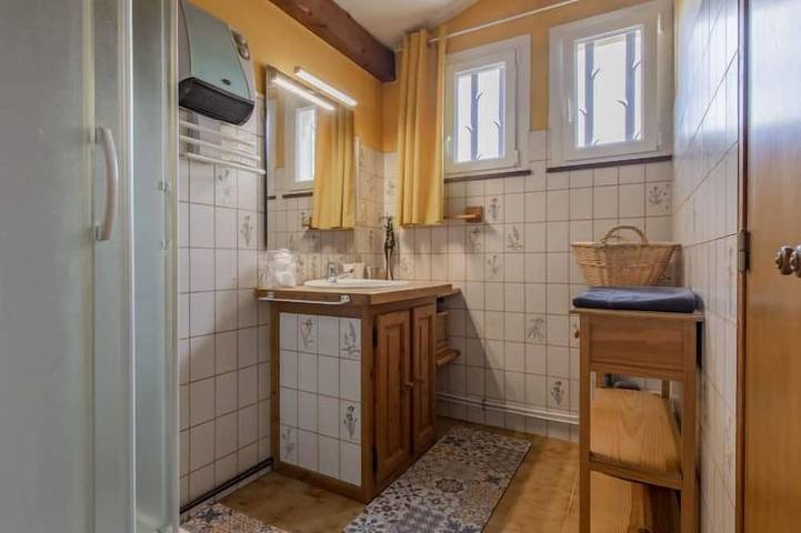 Ganze Wohnung, L'Aquillon in Noves, Arles und Umgebung