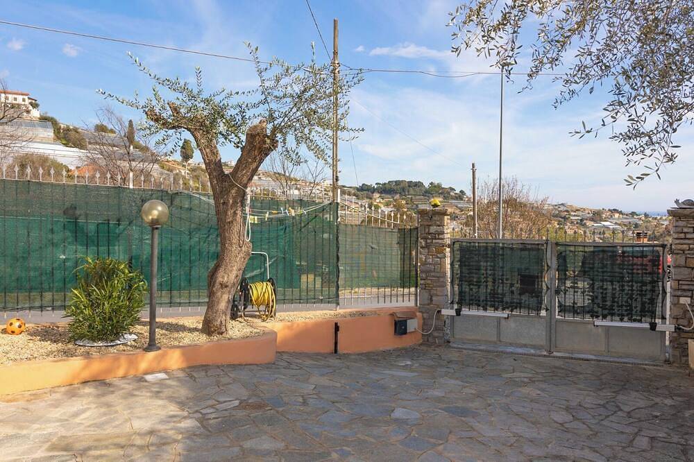 Leto’s apartment in Sanremo - Parking & Garden in Sanremo Gemeinde, Riviera di Ponente