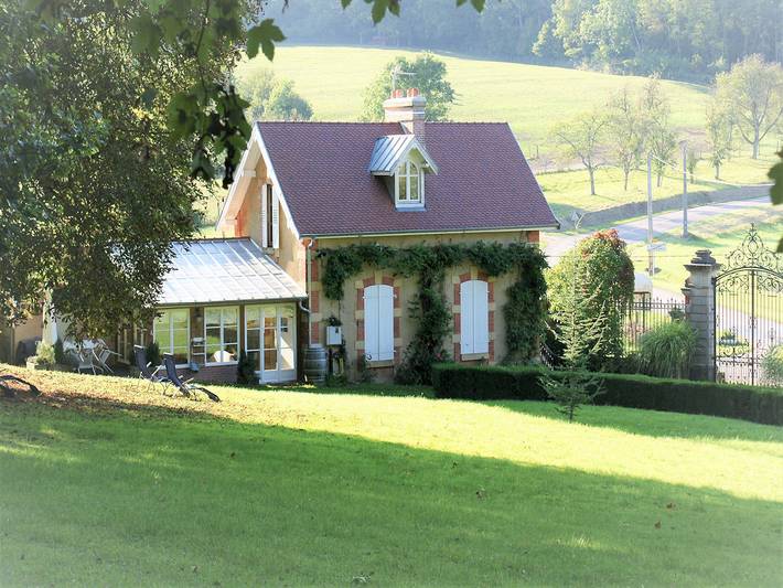 Gîte pour 4 personnes, avec Terrasse et Jardin