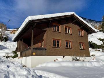 Gîte pour 8 personnes, avec sauna et jardin, adapté aux familles à Brand