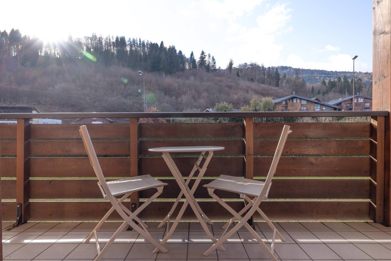 Apartamento entero, Apartamento 'Residence Des Neiges - Immoclean' con vistas a la montaña, balcón y Wi-Fi in Station de Morillon, Grand Massif
