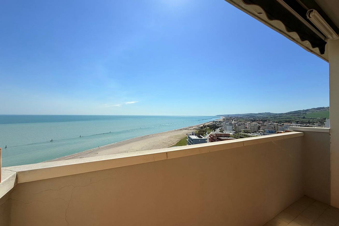 Ganze Wohnung, Ferienwohnung für 4 Personen mit Balkon/Terrasse in Fermo, Fermo Provinz