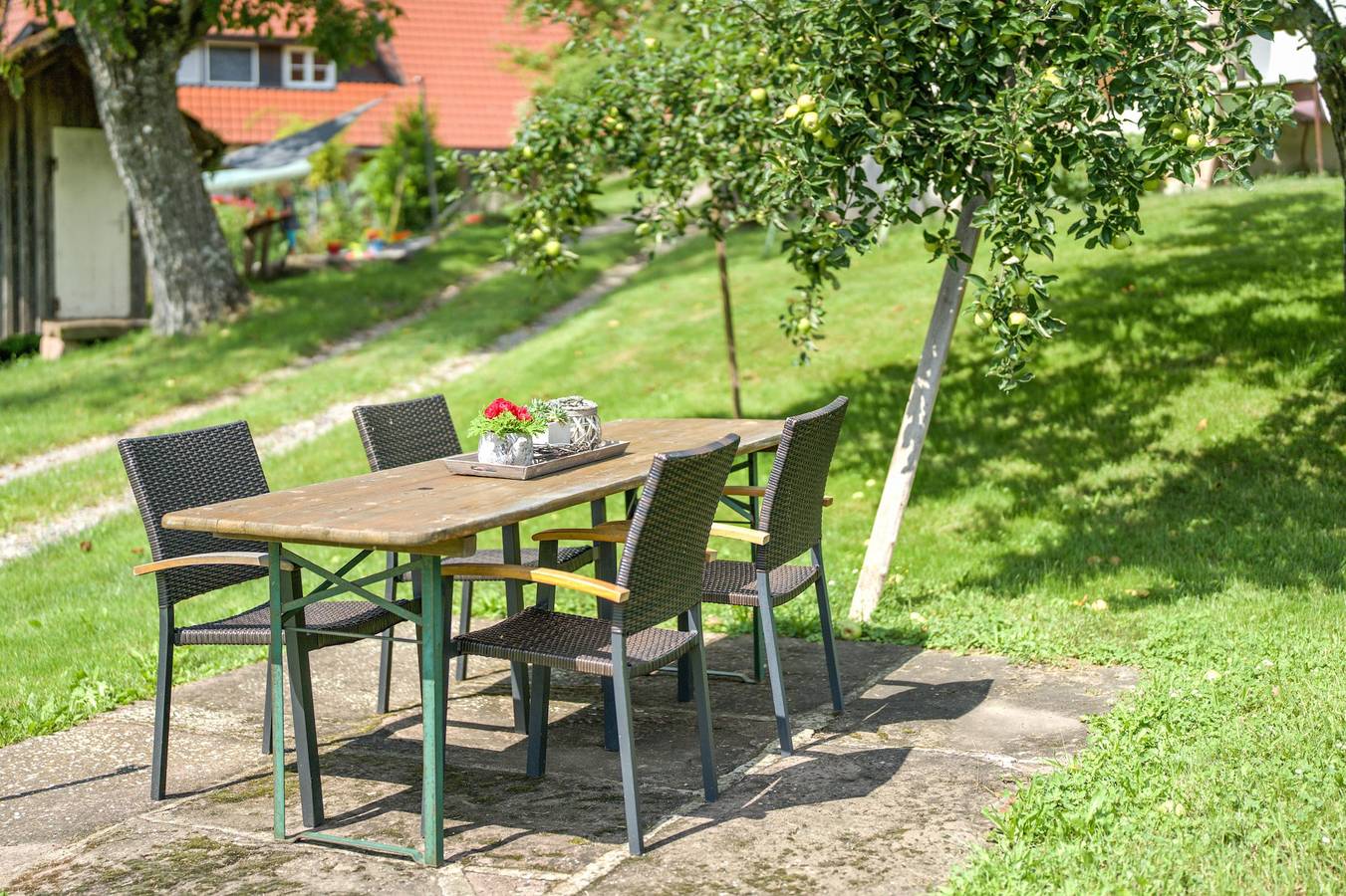 Ganze Wohnung, Ferienwohnung Dg, 85qm, 2 Schlafzimmer, max. 5 Personen mit Rundumblick in die Natur in Nordrach, Mittlerer Schwarzwald