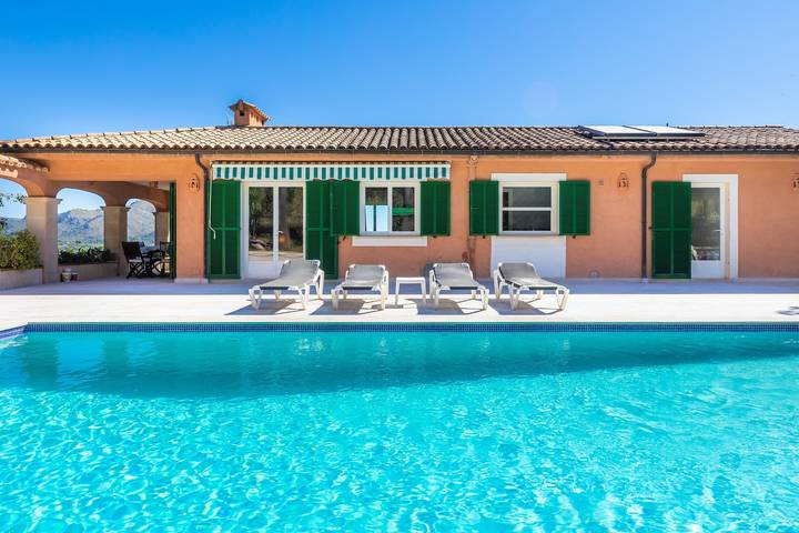 Finca mit Hund für 6 Personen, mit Garten in Artà