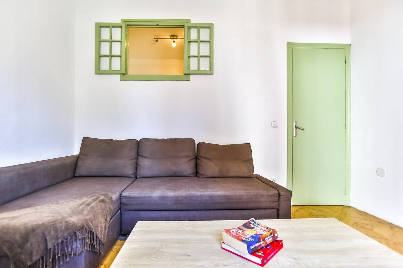 Apartamento entero, Apartamento de vacaciones para 5 personas con jardín in Centro Barcelona, Barcelona