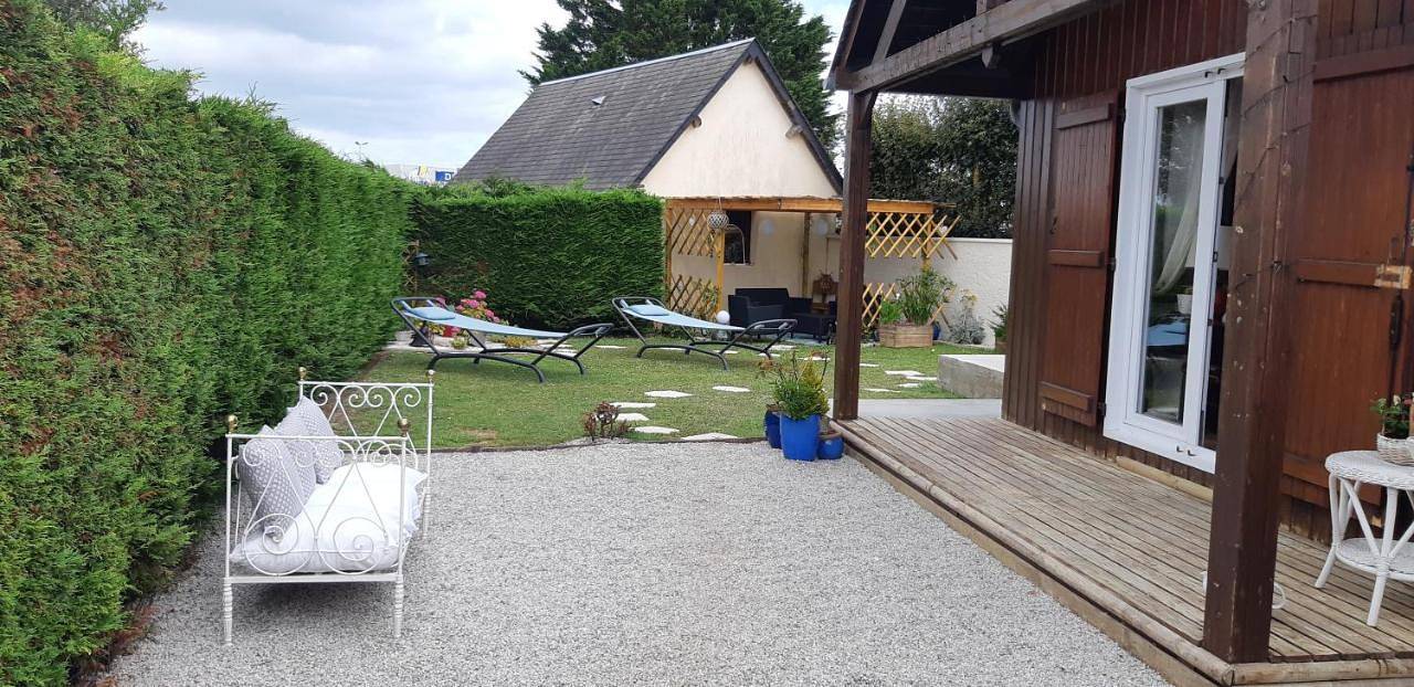 Le Chalet Fleuri in Colleville-Montgomery, Région de Caen