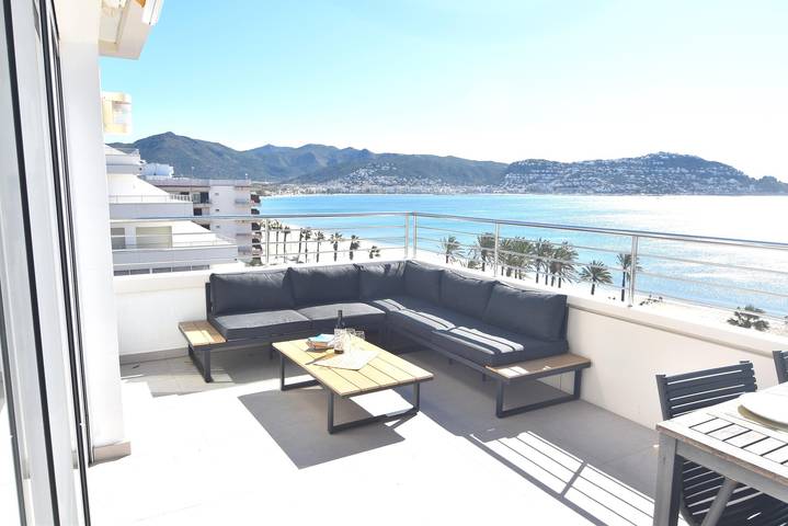 Ferienwohnung für 6 Personen, mit Meerblick und Terrasse sowie Pool an der Costa Brava