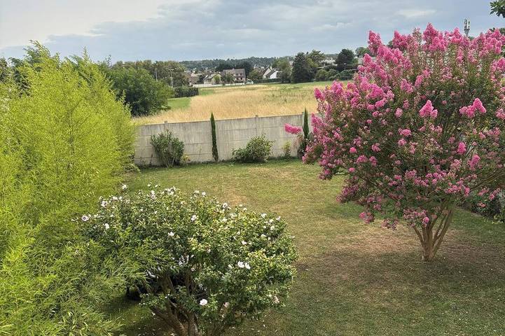 Appartement entier, Location de rêve sur les bords de Marne  aux portes de Paris in Noisy-le-Grand, Seine-Saint-Denis