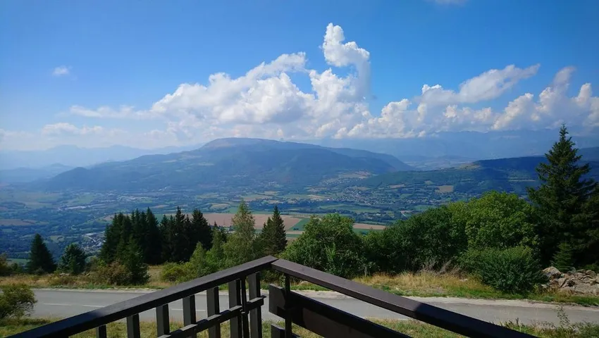 Ferienwohnung für 4 Personen, mit Seeblick und Balkon sowie Ausblick - 1