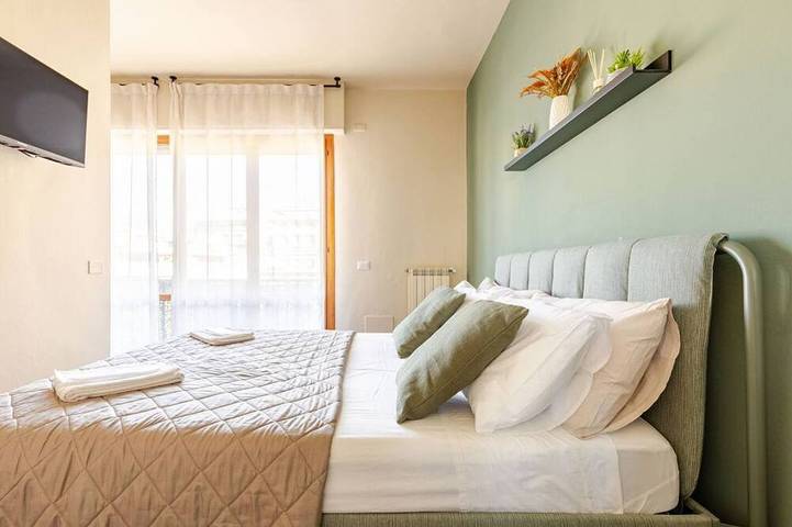 Appartamento intero, Harmony Retreat - Central Apt with Terrace & Wifi - Generale in Montecatini Terme, Provincia di Pistoia
