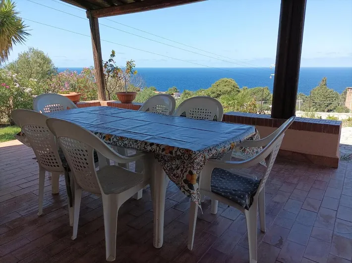 Chalet para 4 personas, con jardín y vistas - 1