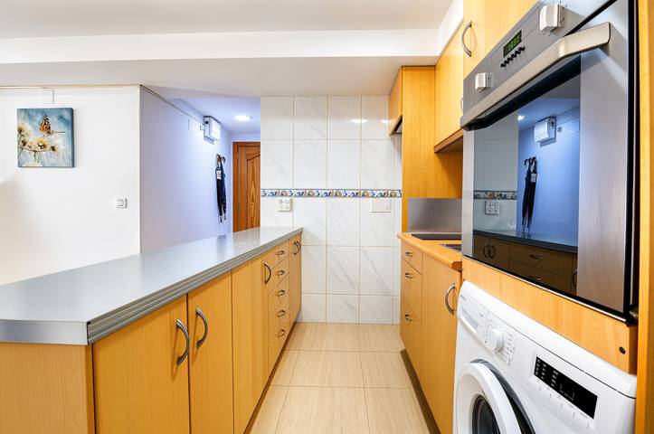 Apartamento entero, Apartamento 'Benidorm Poniente' con piscina comunitaria in Benidorm, Costa Blanca