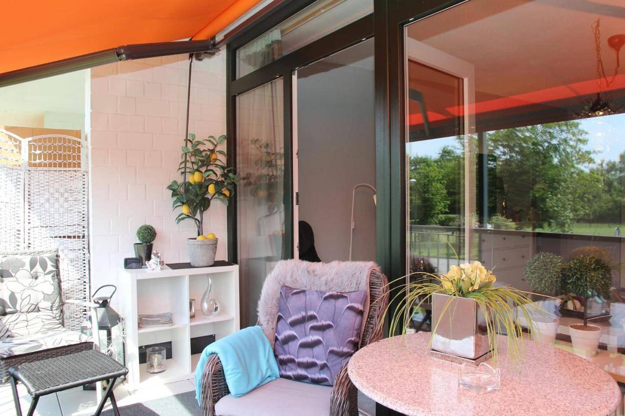 Ganze Wohnung, Fichtenwald - Hundefreundlich, Sauna, Pool, Dachterrasse, Wald & See in Körbecke, Möhnesee