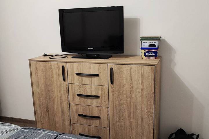 Villa für 8 Personen, mit Garten und Balkon in Povljana - 4